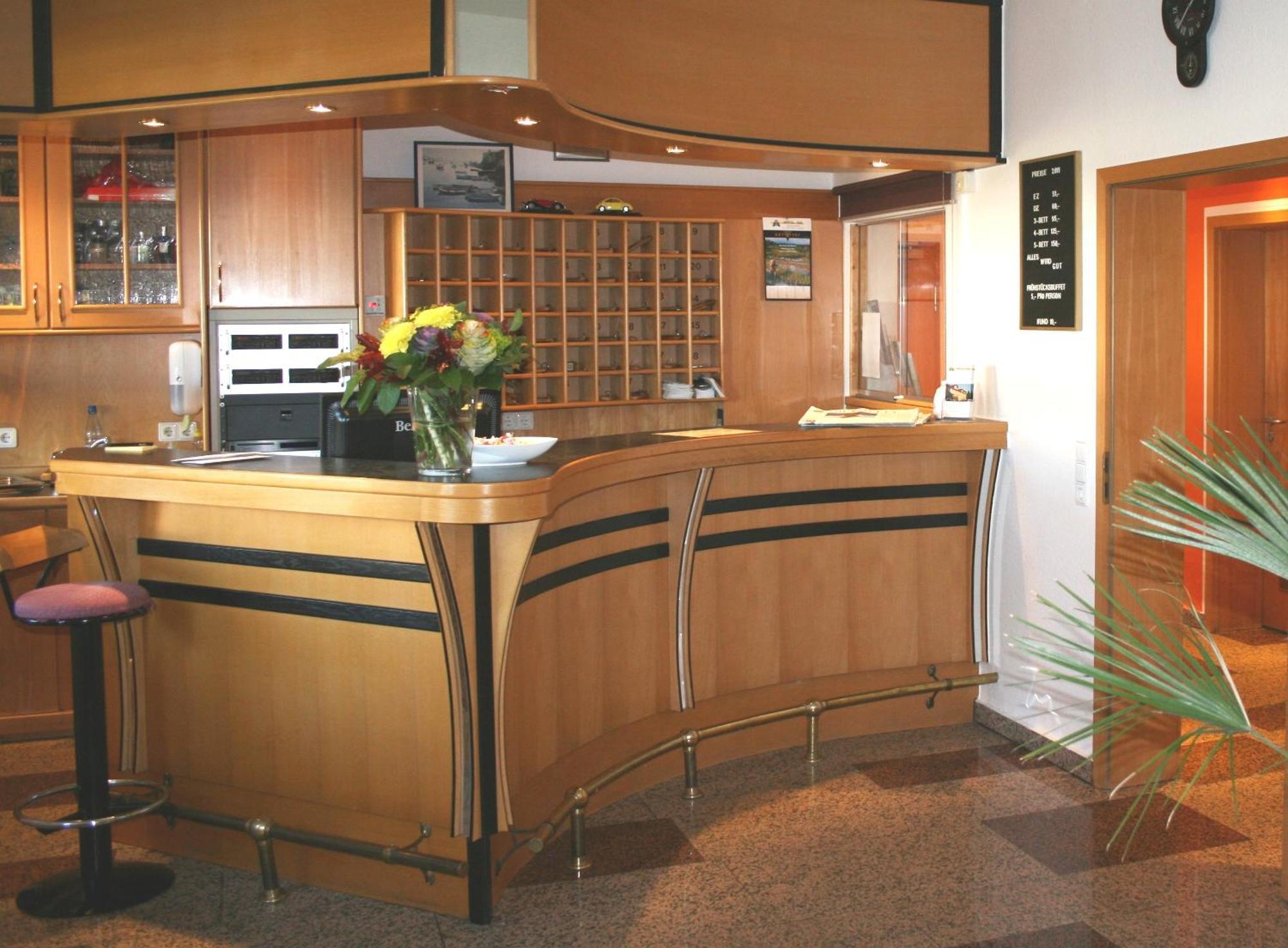 Hotel Parqeo Im A66 Gelnhausen Εξωτερικό φωτογραφία
