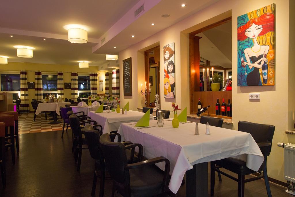 Hotel Parqeo Im A66 Gelnhausen Εξωτερικό φωτογραφία