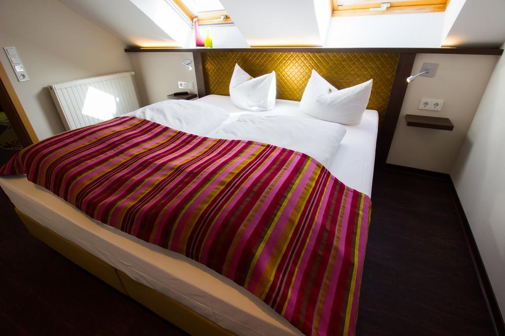 Hotel Parqeo Im A66 Gelnhausen Εξωτερικό φωτογραφία