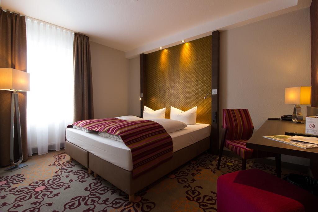 Hotel Parqeo Im A66 Gelnhausen Εξωτερικό φωτογραφία