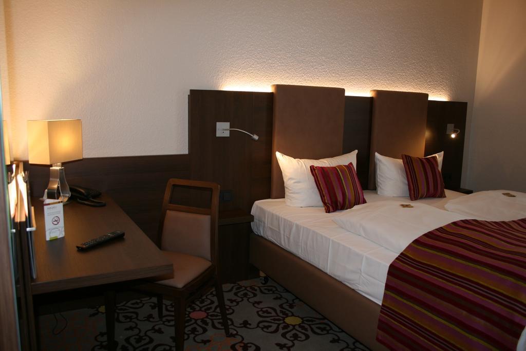 Hotel Parqeo Im A66 Gelnhausen Εξωτερικό φωτογραφία